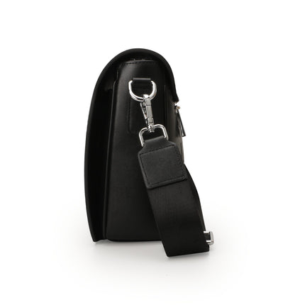 THE L£ LEATHER MESSENGER BAG