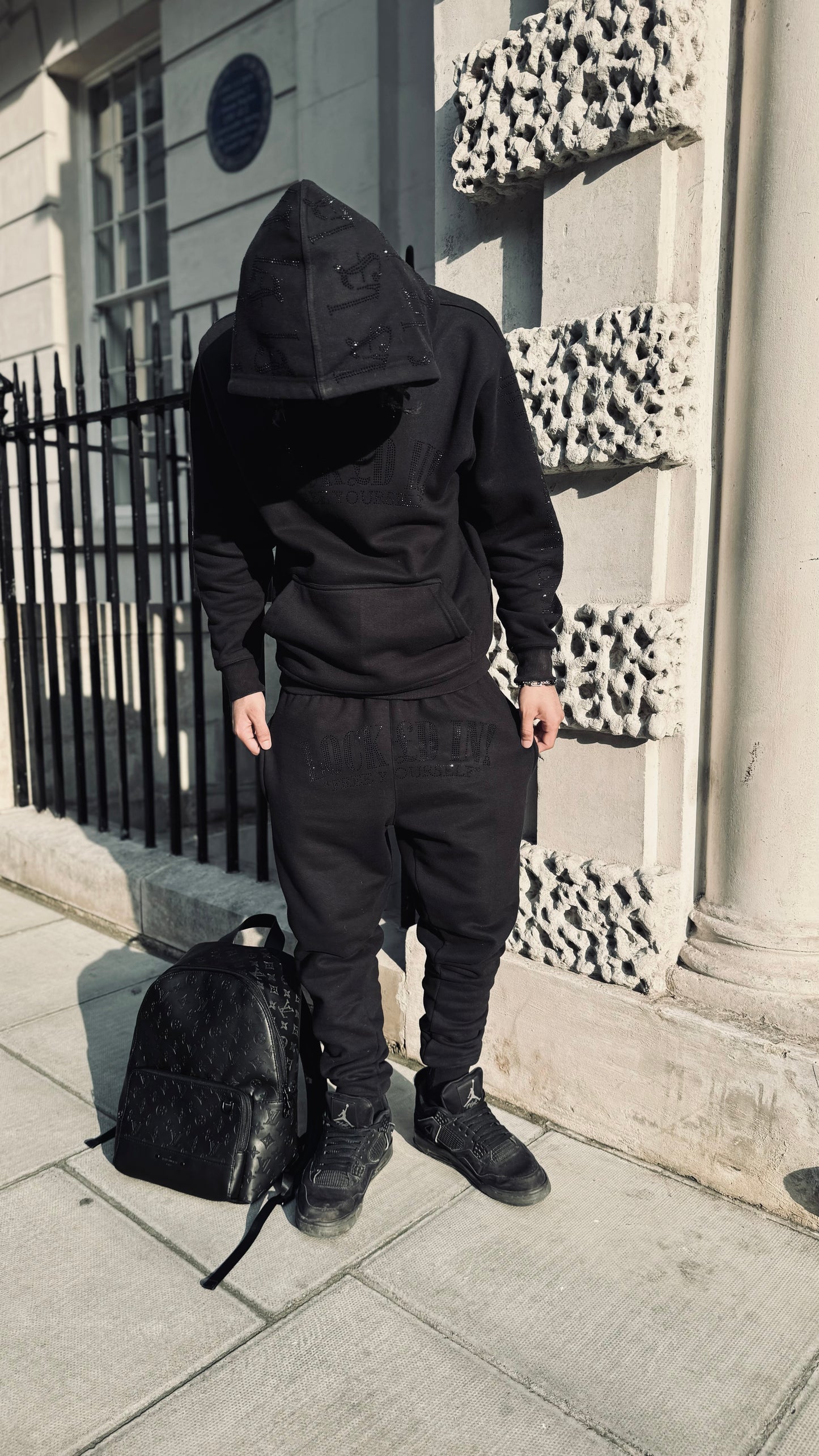 TRIPLE BLACK VVS FULL TRACKSUIT