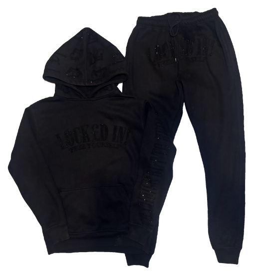 TRIPLE BLACK VVS TRACKSUIT